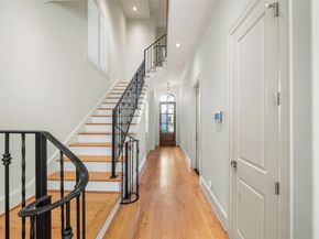 18 Wooded Park Place, The Woodlands TX 77380