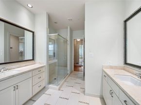 18 Wooded Park Place, The Woodlands TX 77380