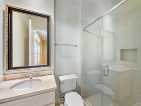 18 Wooded Park Place, The Woodlands TX 77380