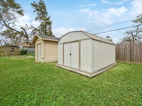 4718 Blanton Boulevard, Houston TX 77092