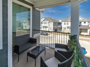 15150 Post Oak Falls Drive, Cypress TX 77433