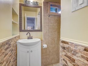 8622 Rayson Road, Houston TX 77080