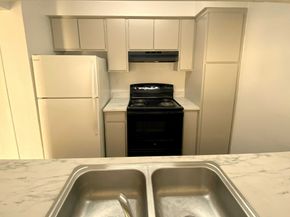 2822 S Bartell Drive 3, Houston TX 77054