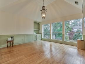 6 Meadow Cove Drive, Spring TX 77381