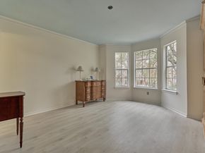 6 Meadow Cove Drive, Spring TX 77381