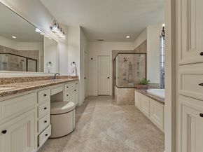 6 Meadow Cove Drive, Spring TX 77381