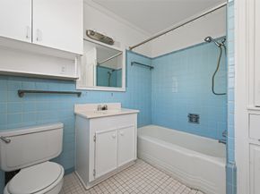 2005 Common Street, Houston TX 77009