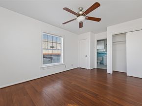 2005 Common Street, Houston TX 77009