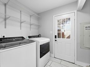 206 W North Hill Drive, Spring TX 77388