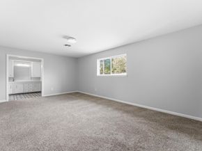 206 W North Hill Drive, Spring TX 77388