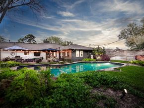 4517 Willowbend Boulevard, Houston TX 77035