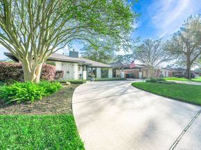 4517 Willowbend Boulevard, Houston TX 77035