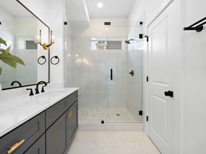 835 Elkhart Street D, Houston TX 77091