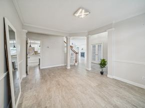 12310 Shadow Island Drive, Houston TX 77082