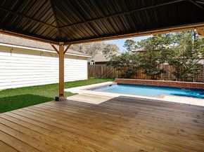 6 Thornbush Place, The Woodlands TX 77381