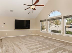 6 Thornbush Place, The Woodlands TX 77381