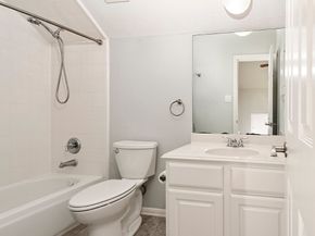 6 Thornbush Place, The Woodlands TX 77381