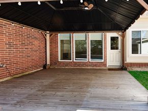 6 Thornbush Place, The Woodlands TX 77381