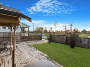 1106 Northwood Street, Houston TX 77009