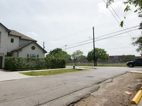1265 Morris Street Street, Houston TX 77009
