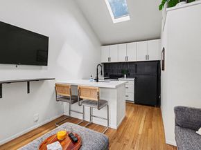 1118 Peddie Street, Houston TX 77009