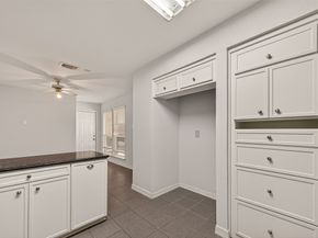 7655 S Braeswood Boulevard 47, Houston TX 77071