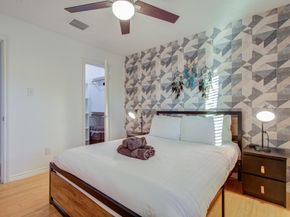 9614 Springmont Drive, Houston TX 77080