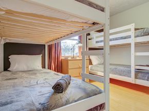 9614 Springmont Drive, Houston TX 77080