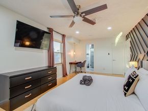 9614 Springmont Drive, Houston TX 77080