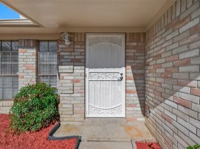 10810 Umber Court, Houston TX 77099