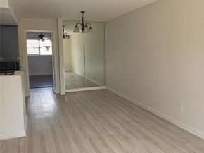 12955 Woodforest Boulevard 81, Houston TX 77015