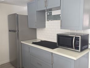 12955 Woodforest Boulevard 81, Houston TX 77015