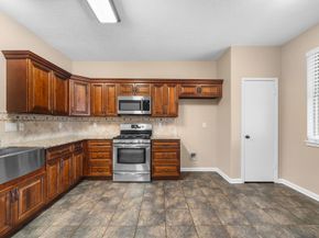 4810 Five Knolls Drive, Friendswood TX 77546