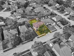 4810 Five Knolls Drive, Friendswood TX 77546