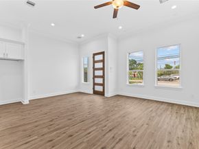 7805 Farnsworth Street A/B, Houston TX 77022