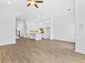 7805 Farnsworth Street A/B, Houston TX 77022