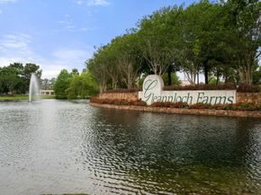 134 Manor Lake Estates Drive, Spring TX 77379