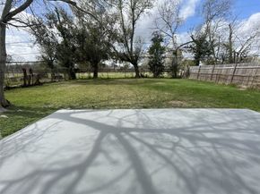 7634 Belbay Street, Houston TX 77033
