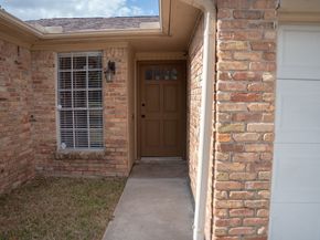 10815 Sagecrest Lane, Houston TX 77089