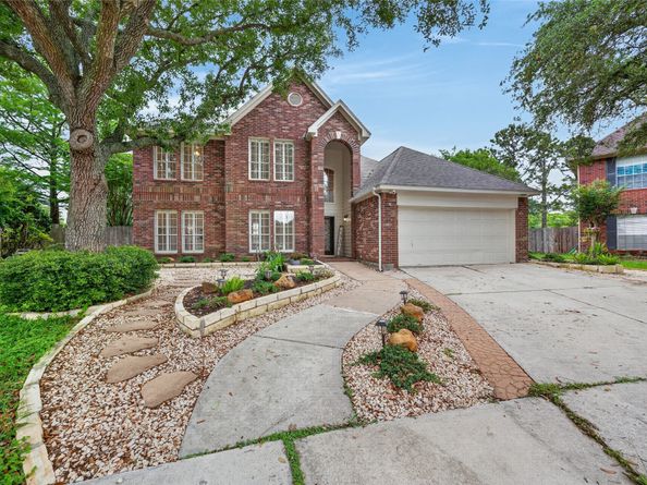 15502 Contender Lane, Friendswood TX 77546