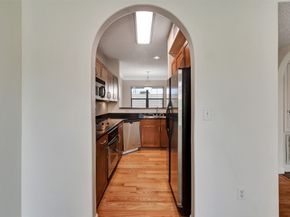 2299 Lone Star Drive 526, Sugar Land TX 77479