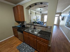 1711 Old Spanish Trail 341, Houston TX 77054