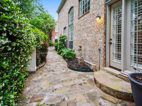 5325 Fayette Street, Houston TX 77056
