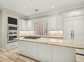 5325 Fayette Street, Houston TX 77056
