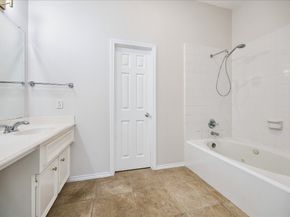 1800 W Webster Street, Houston TX 77019