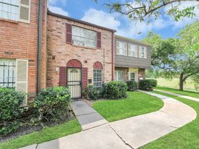 7747 Leonora, Houston TX 77061