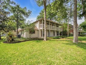 1910 Wildwood Lane, Richmond TX 77406