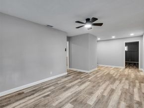 7914 Belbay Street, Houston TX 77033