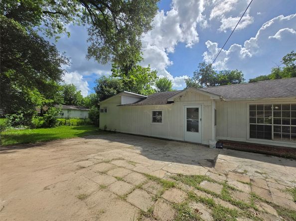 9621 Sweetwater Lane, Houston TX 77037