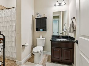 13909 N Lake Branch Lane, Houston TX 77044